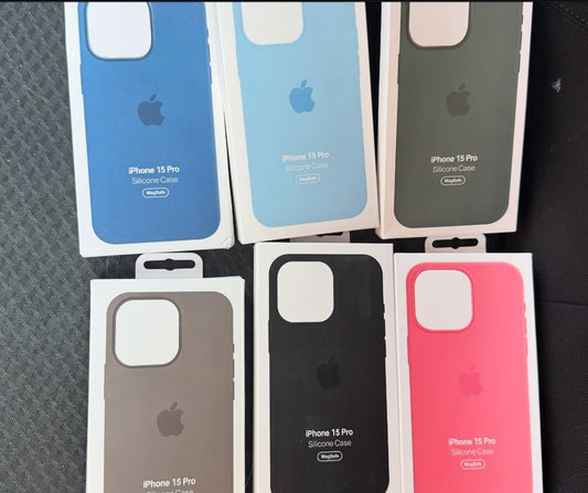 Huse iPhone 15 Pro
